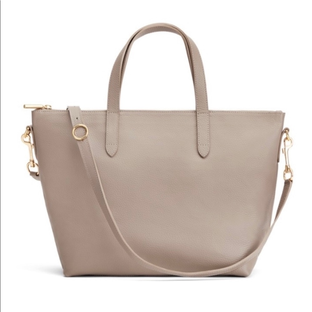 Cuyana Medium Carryall Tote